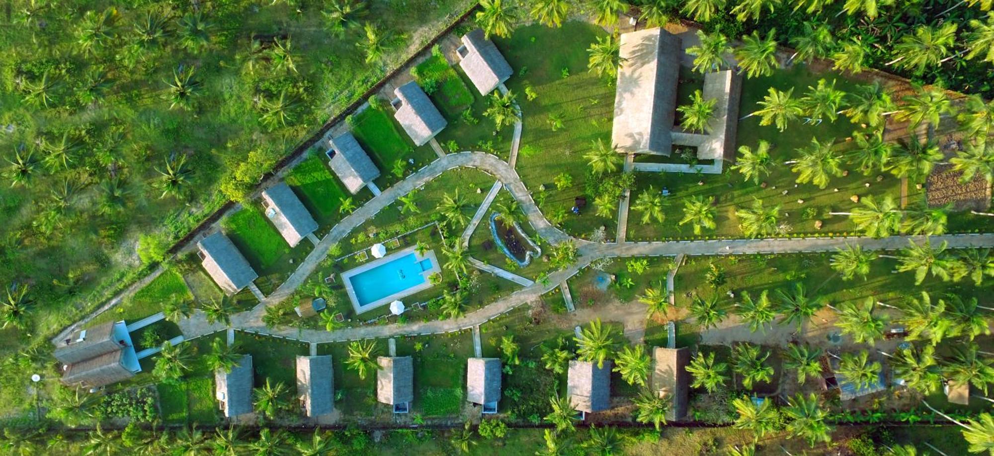 Coco Village Hotel Чилау Экстерьер фото